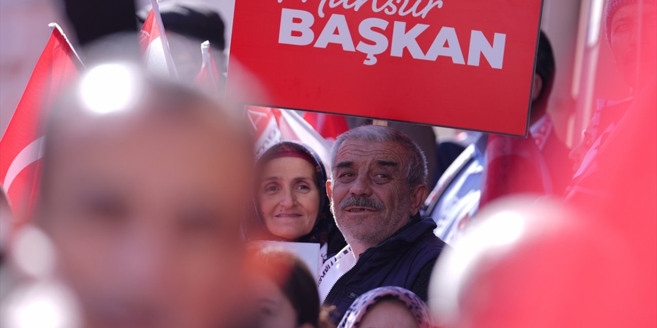 Mansur Yavaş, Kalecik Seçim Koordinasyon Merkezi'nin açılışına katıldı: