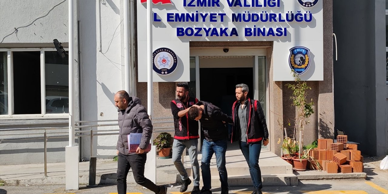 İzmir'de tartıştığı kişiyi bıçakla öldüren şüpheli tutuklandı