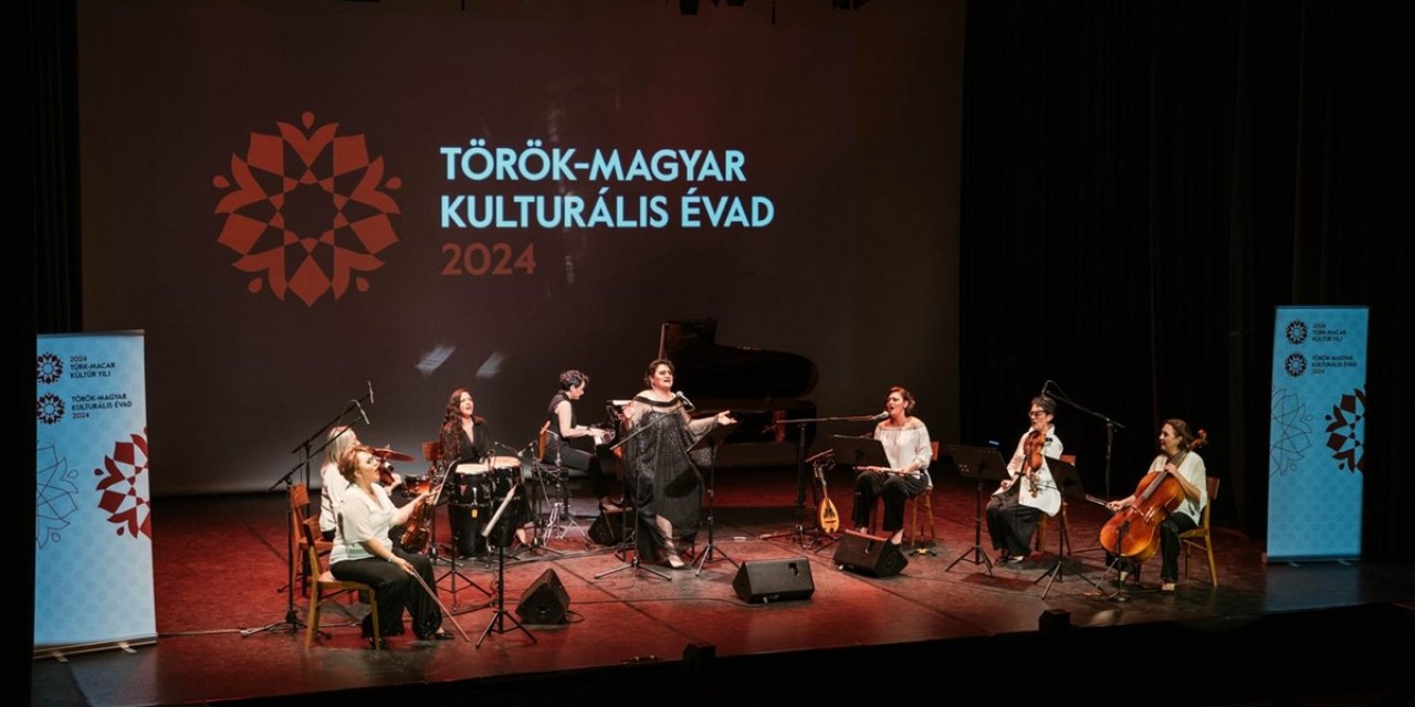 Macaristan’da Türk müzik grubu "Allegre Ensemble" konser verdi