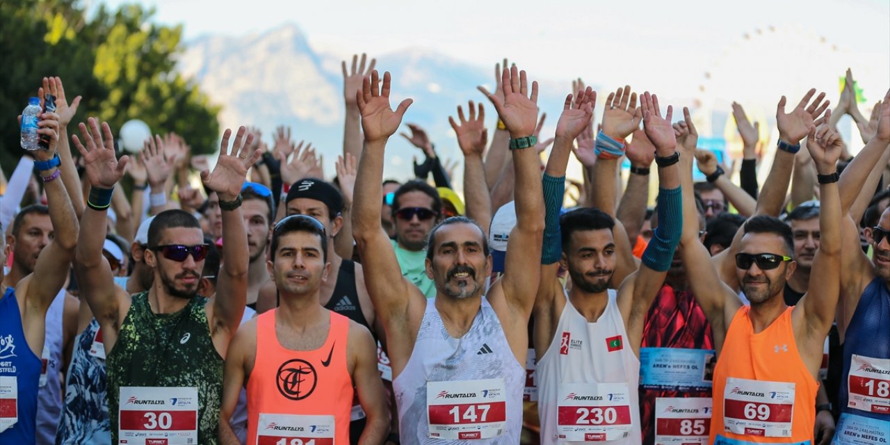 19. Uluslararası Runtalya Maratonu başladı