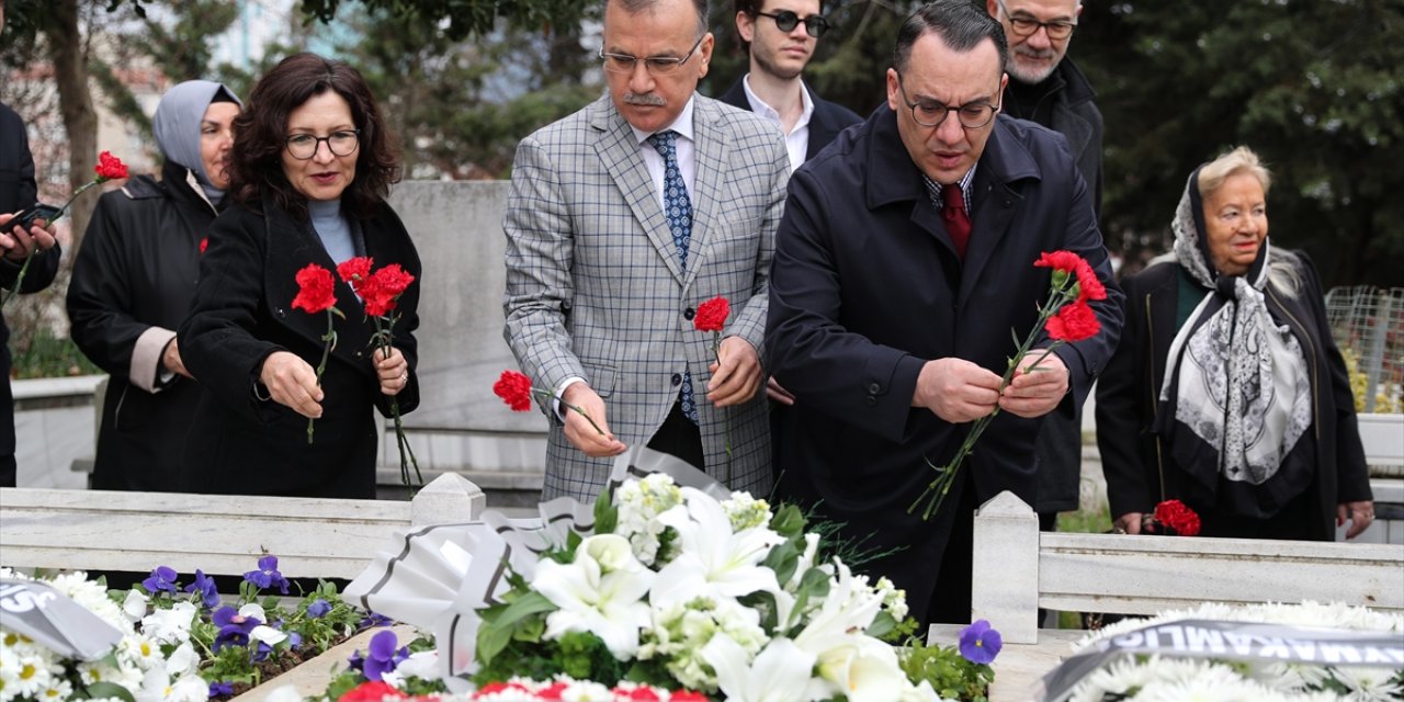 Eski Hatay Cumhurbaşkanı Sökmen Zincirlikuyu'daki kabri başında anıldı