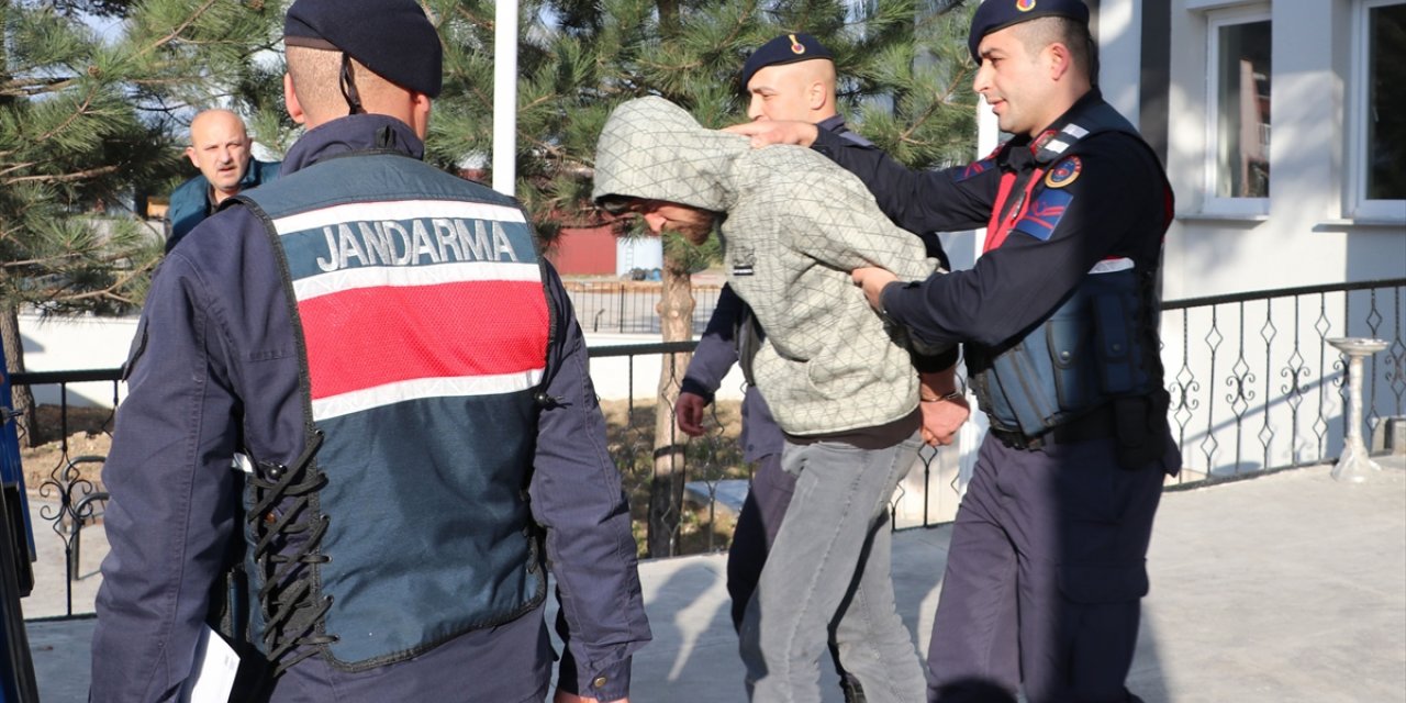 Samsun'da otomobille çarptığı polis memurunu şehit eden sürücü tutuklandı