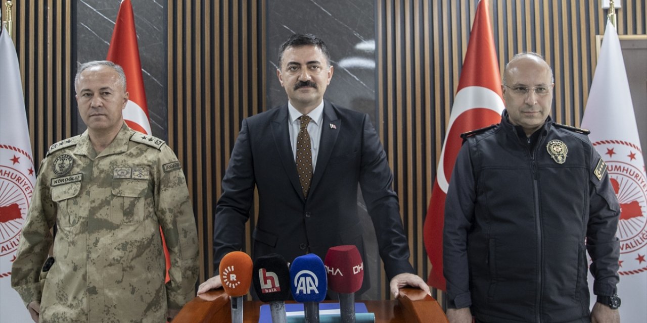 Tunceli Valisi Tekbıyıkoğlu, istihbarat kayıtlarına göre kent sınırlarında teröristin kalmadığını açıkladı: