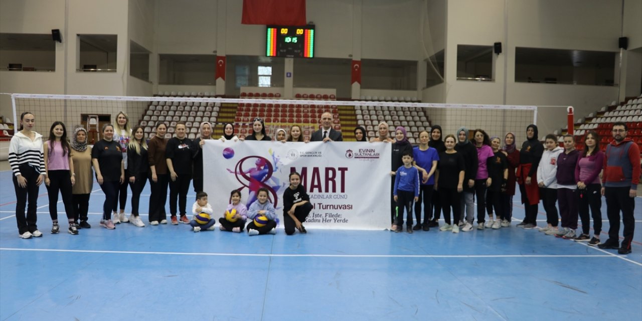 Amasya'da 8 Mart Dünya Kadınlar Günü spor yapılarak kutlandı