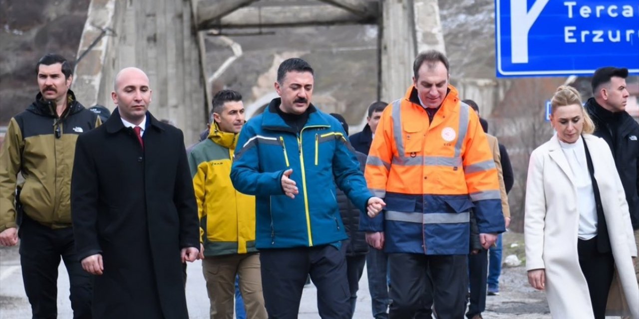 Tunceli'de depreme dayanıksız olan Mutu Köprüsü'nün yerine yenisi yapılacak