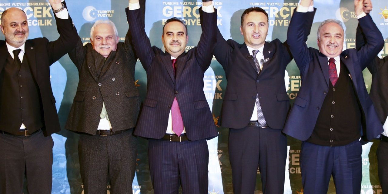 Sanayi ve Teknoloji Bakanı Kacır, Giresun'da aday tanıtım toplantısında konuştu: