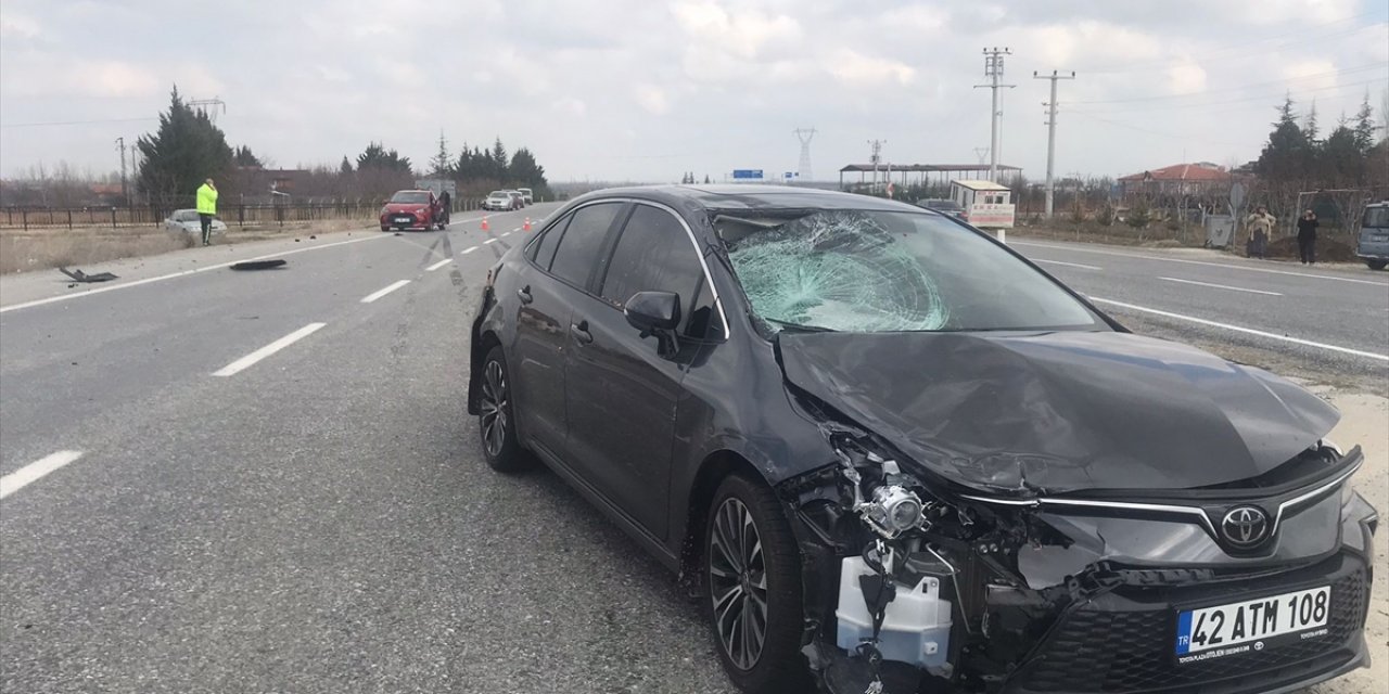 Konya'da adres sormak için aracından inen sürücü, otomobilin çarpması sonucu öldü