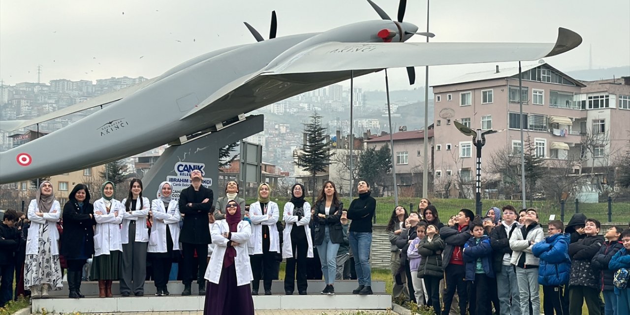 Akıncı TİHA, Özdemir Bayraktar Keşif Kampüsü'nde sergileniyor