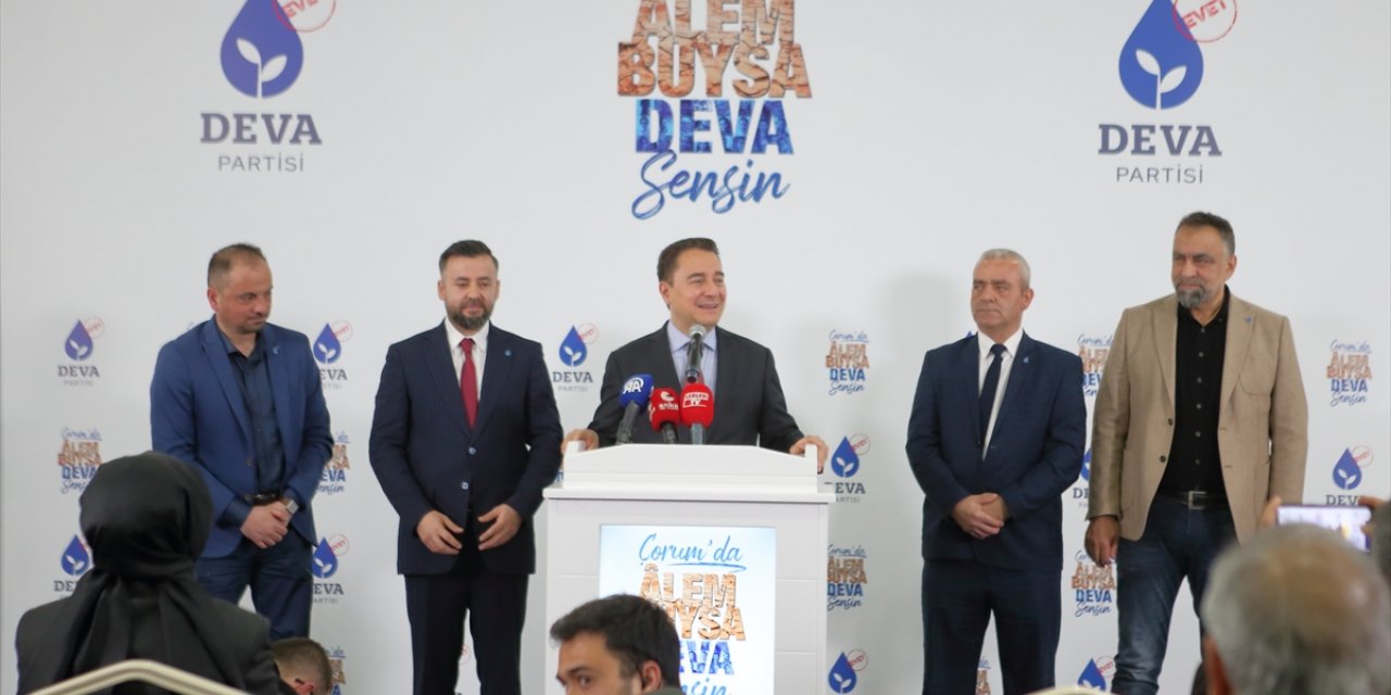 DEVA Partisi Genel Başkanı Babacan, Çorum'da belediye başkan adaylarını tanıttı