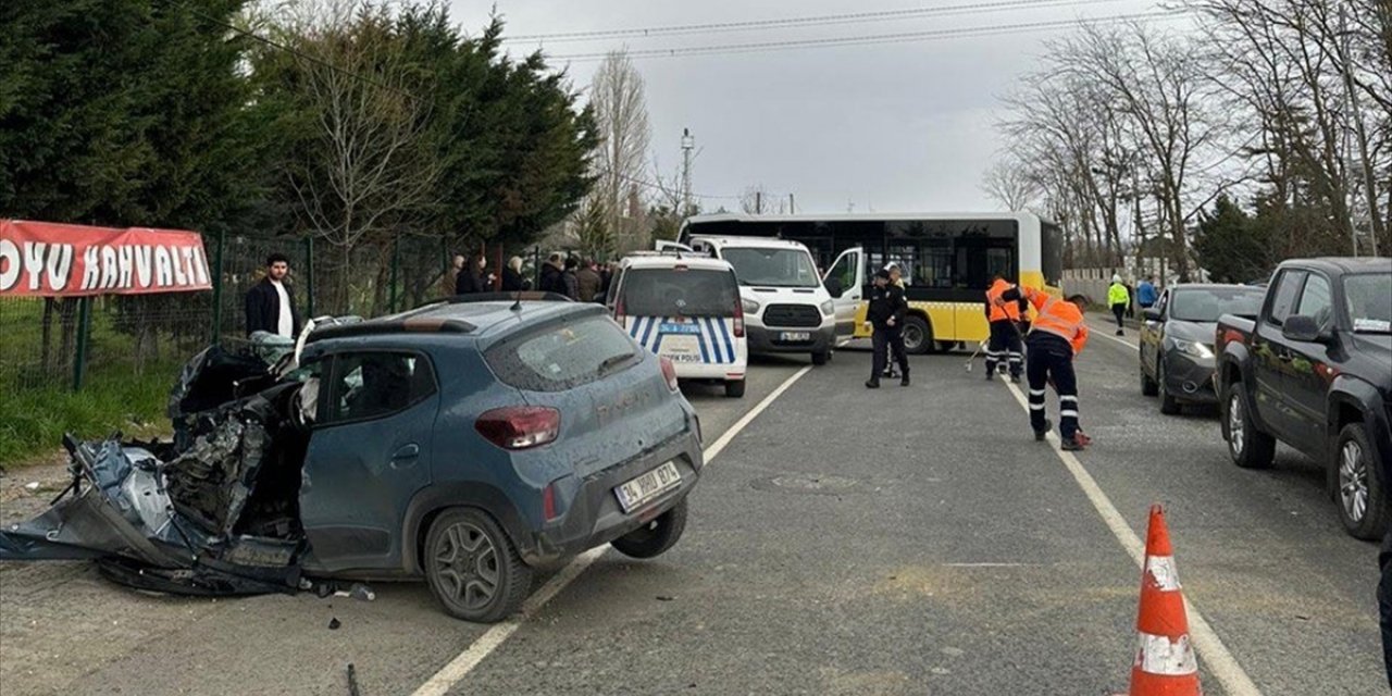 İstanbul’da zincirleme trafik kazasında 1 kişi yaralandı