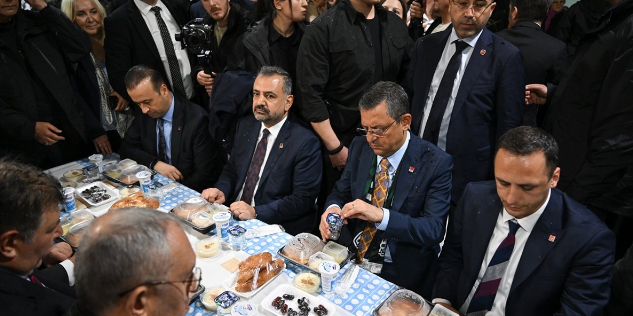 CHP Genel Başkanı Özgür Özel, İsrail'e, saldırılarını sona erdirme çağrısında bulundu: