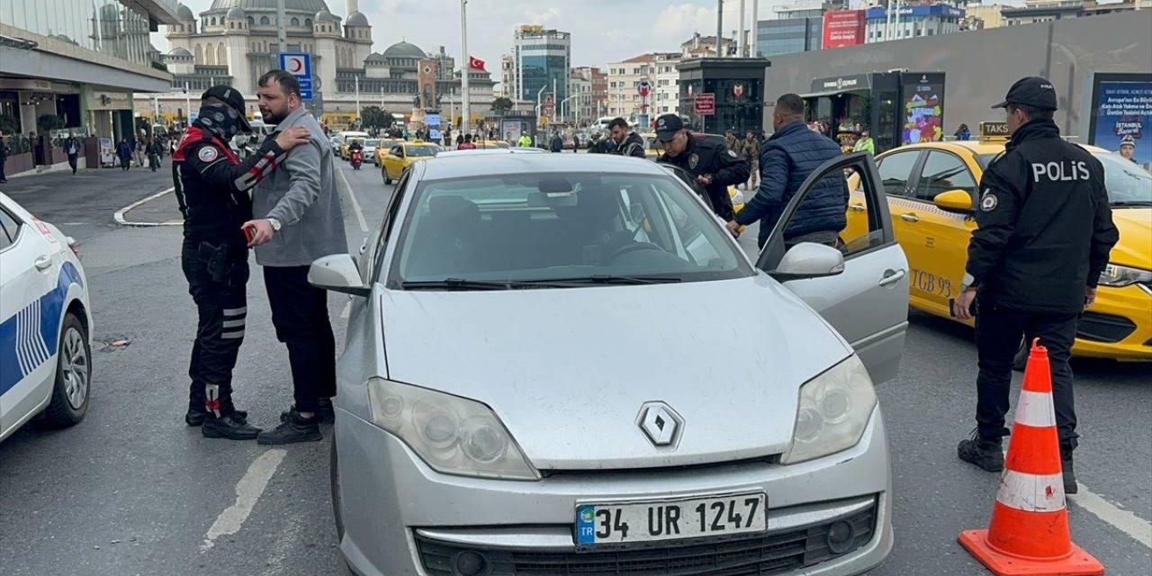 İstanbul'da polisten "huzur uygulaması"
