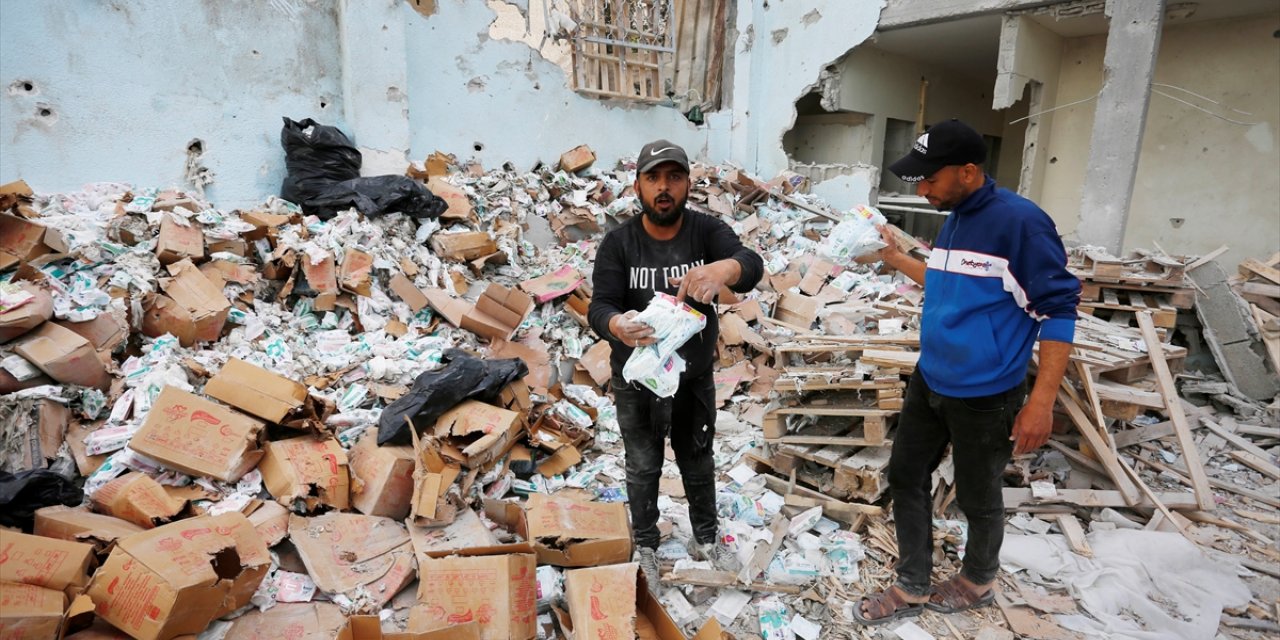 İsrail Gazze'de yardım dağıtım deposunu vurdu, 8 Filistinliyi öldürdü