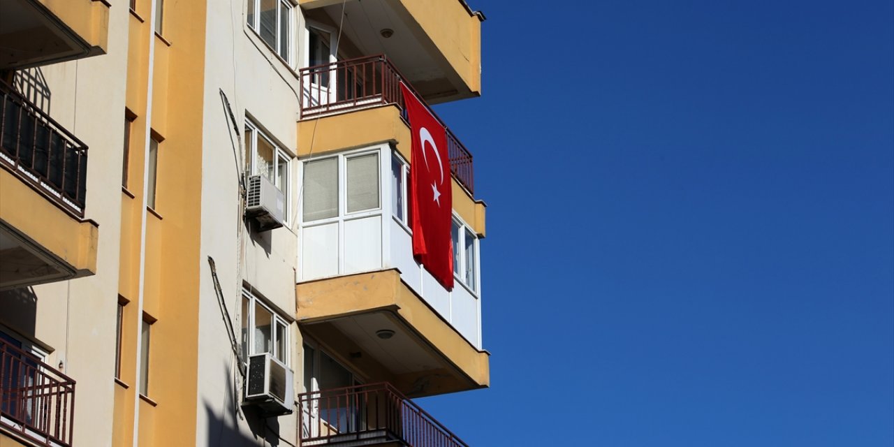 Konya'da askeri eğitim uçağının düşmesi sonucu şehit olan uzman çavuşun ailesine acı haber verildi