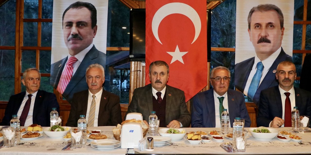 BBP Genel Başkanı Destici, Rize'de konuştu: