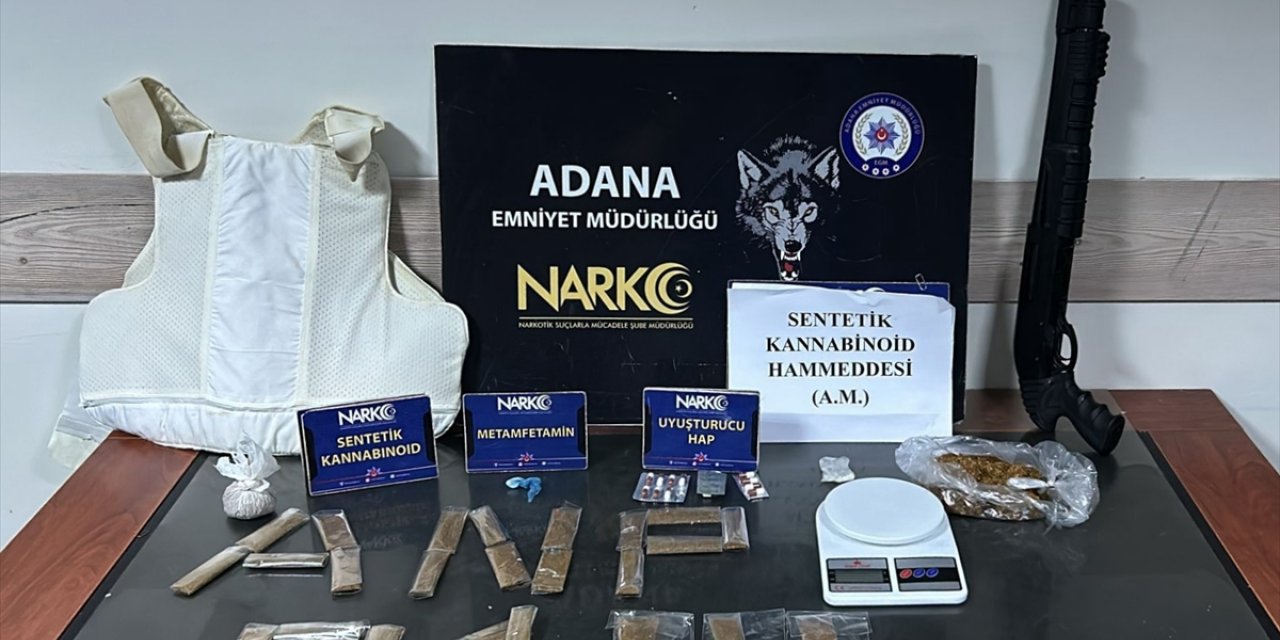 Adana'da otomobilinde uyuşturucu, tüfek ve çelik yelek ele geçirilen kişi tutuklandı