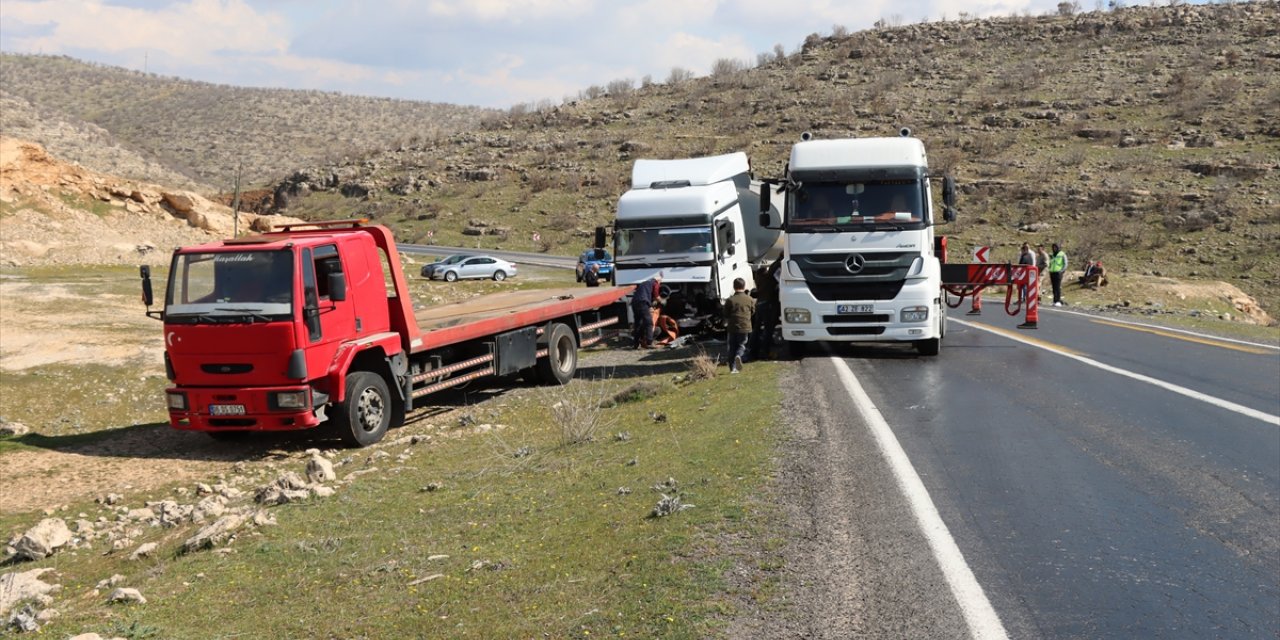 Mardin'de tanker ile otomobil çarpıştı, 1 kişi öldü