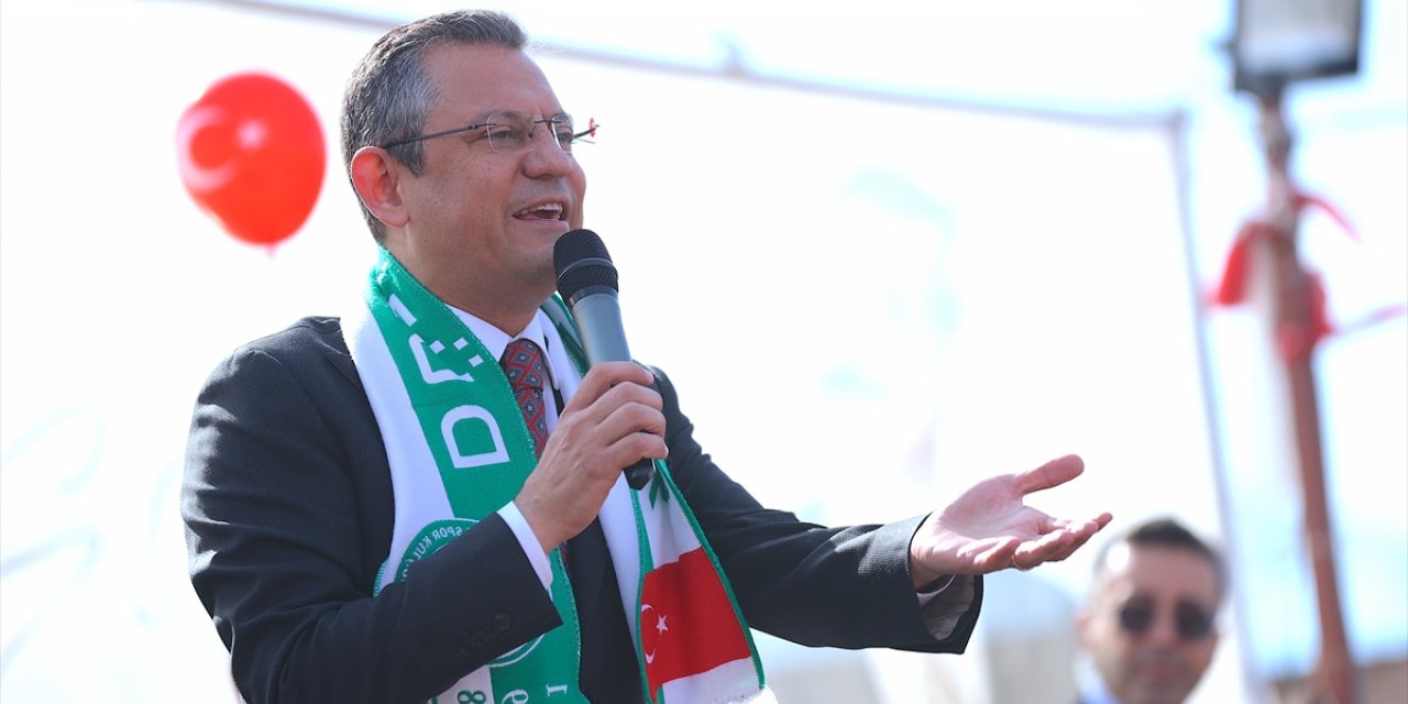 CHP Genel Başkanı Özel, Osmaniye Düziçi'nde "halk buluşması"na katıldı: