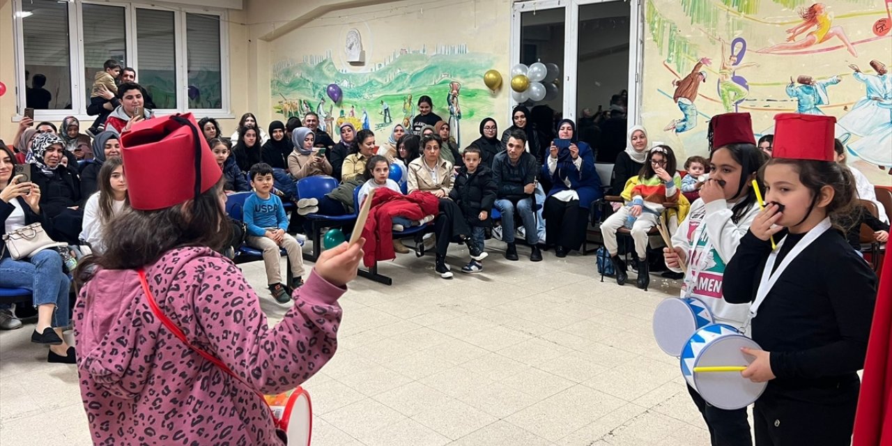 İtalya'da Türkçe ve Türk kültürü dersi alan öğrenciler ramazan etkinliğinde bir araya geldi
