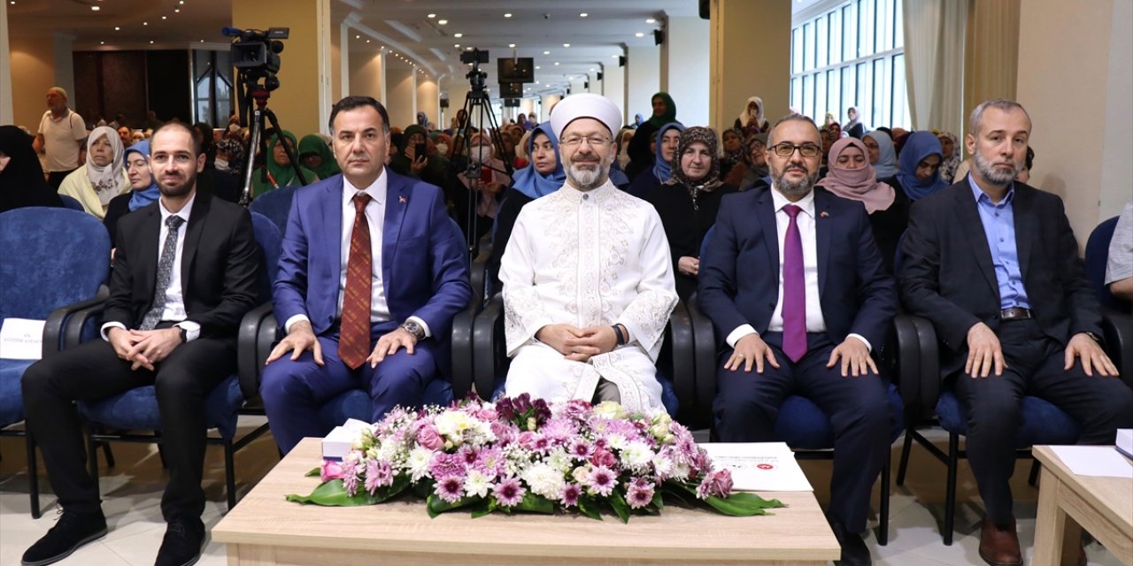 Diyanet İşleri Başkanı Erbaş, Mekke'de Çanakkale Şehitlerini Anma Programı'nda konuştu: