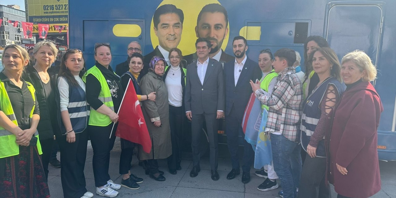 İYİ Parti İBB Başkan adayı Kavuncu Çekmeköy'de ziyaretlerde bulundu: