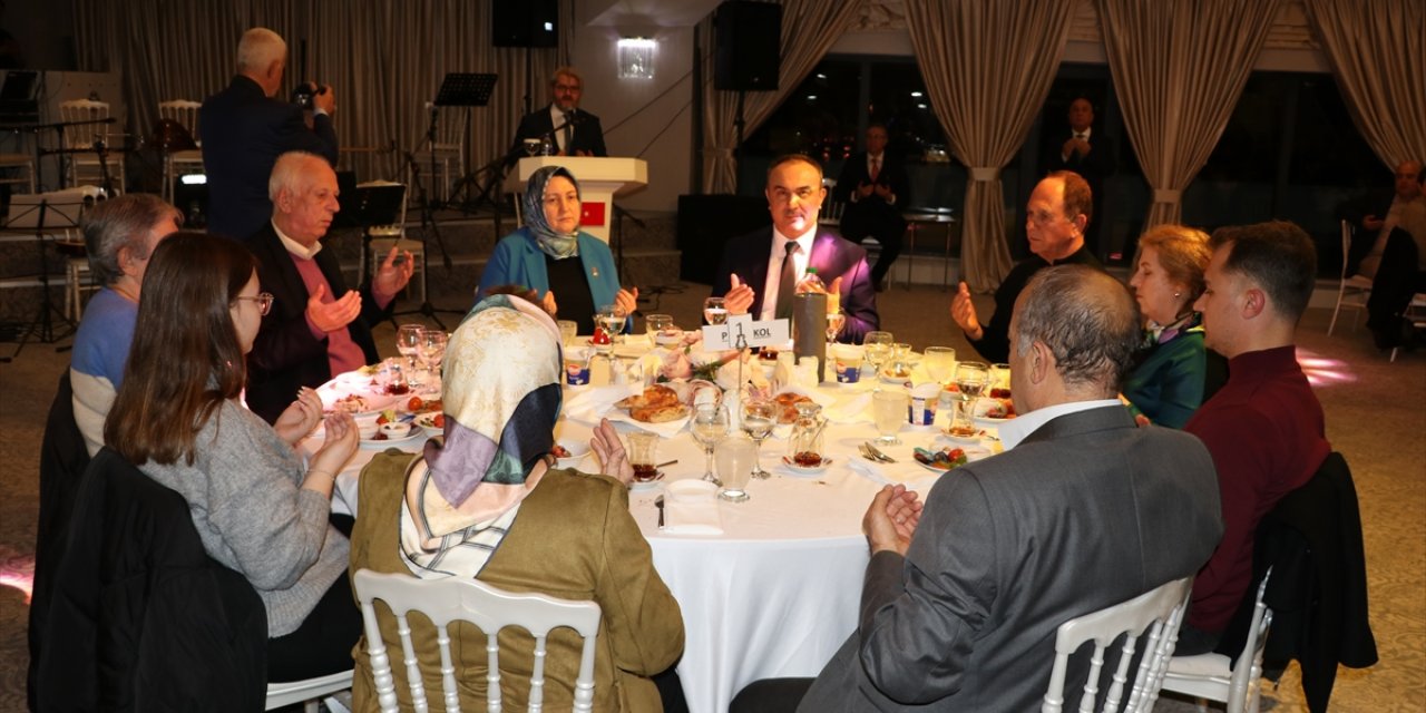 Tekirdağ'da şehit aileleri ve gaziler için iftar programı düzenlendi