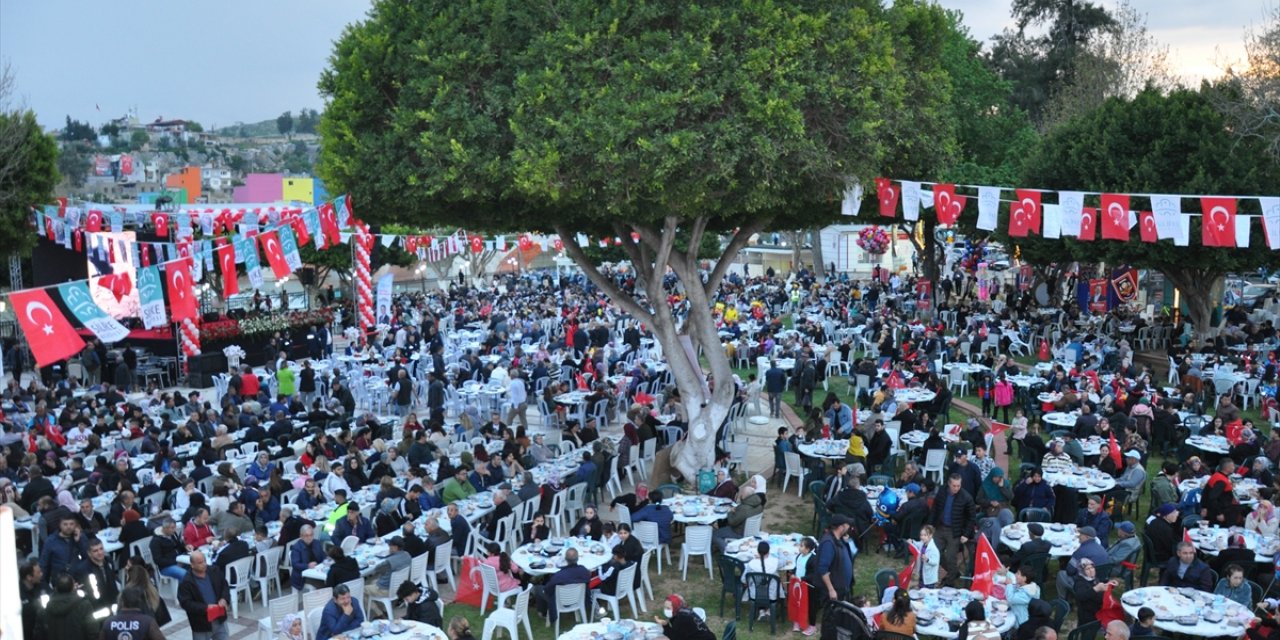 Silifke Belediyesince toplu açılış ve iftar programı düzenlendi