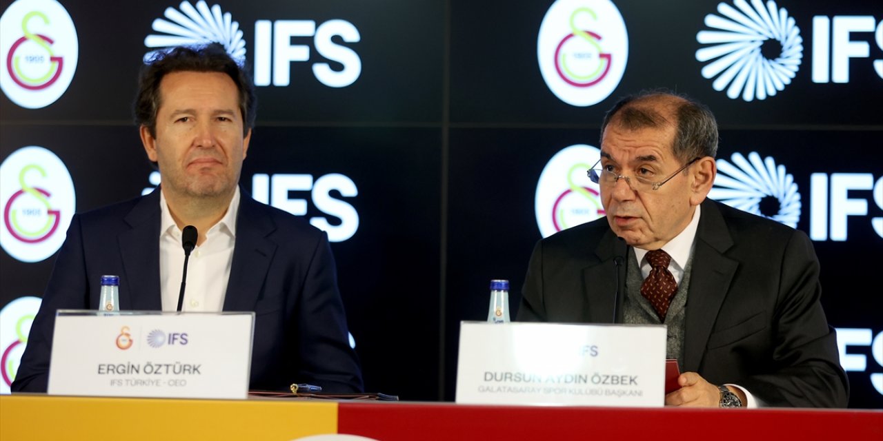 Galatasaray Kulübü Başkanı Dursun Özbek, gündeme ilişkin açıklamalarda bulundu: