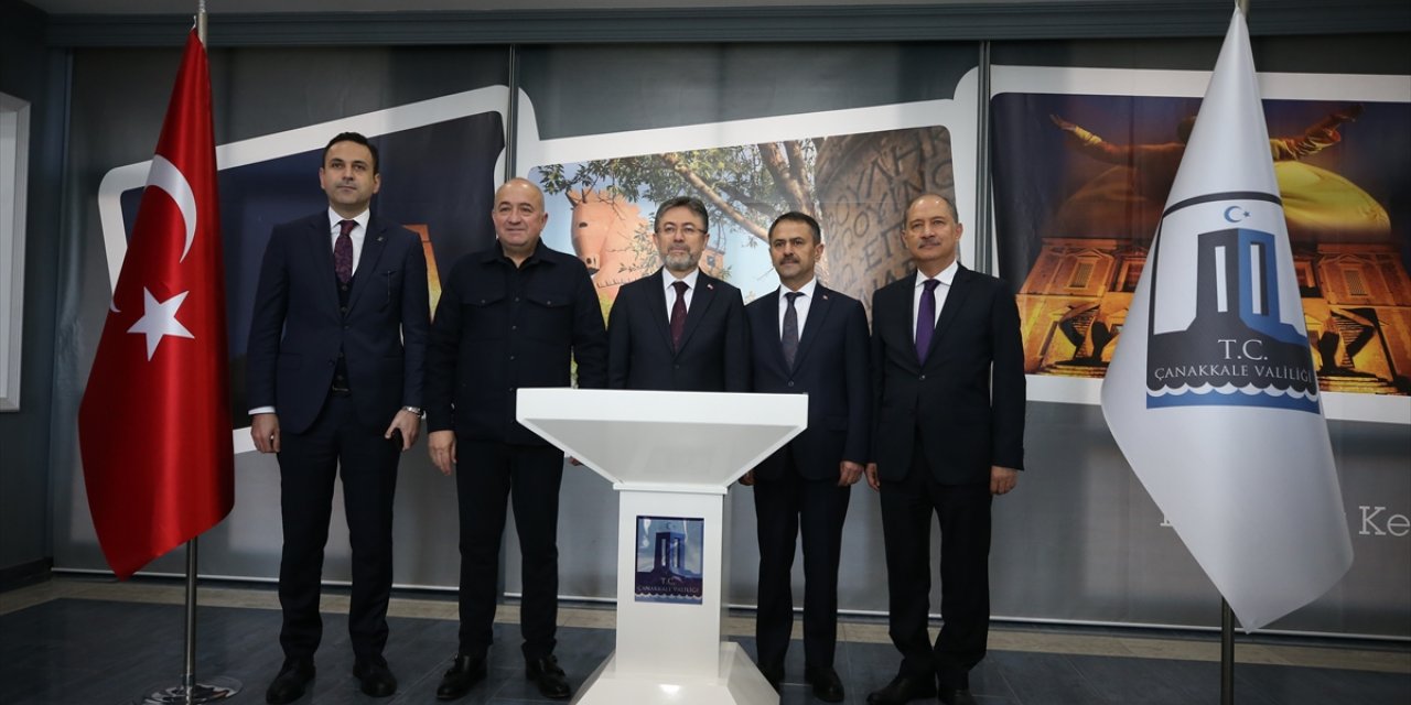 Tarım ve Orman Bakanı Yumaklı, Çanakkale'de fidan dikim etkinliğinde konuştu: