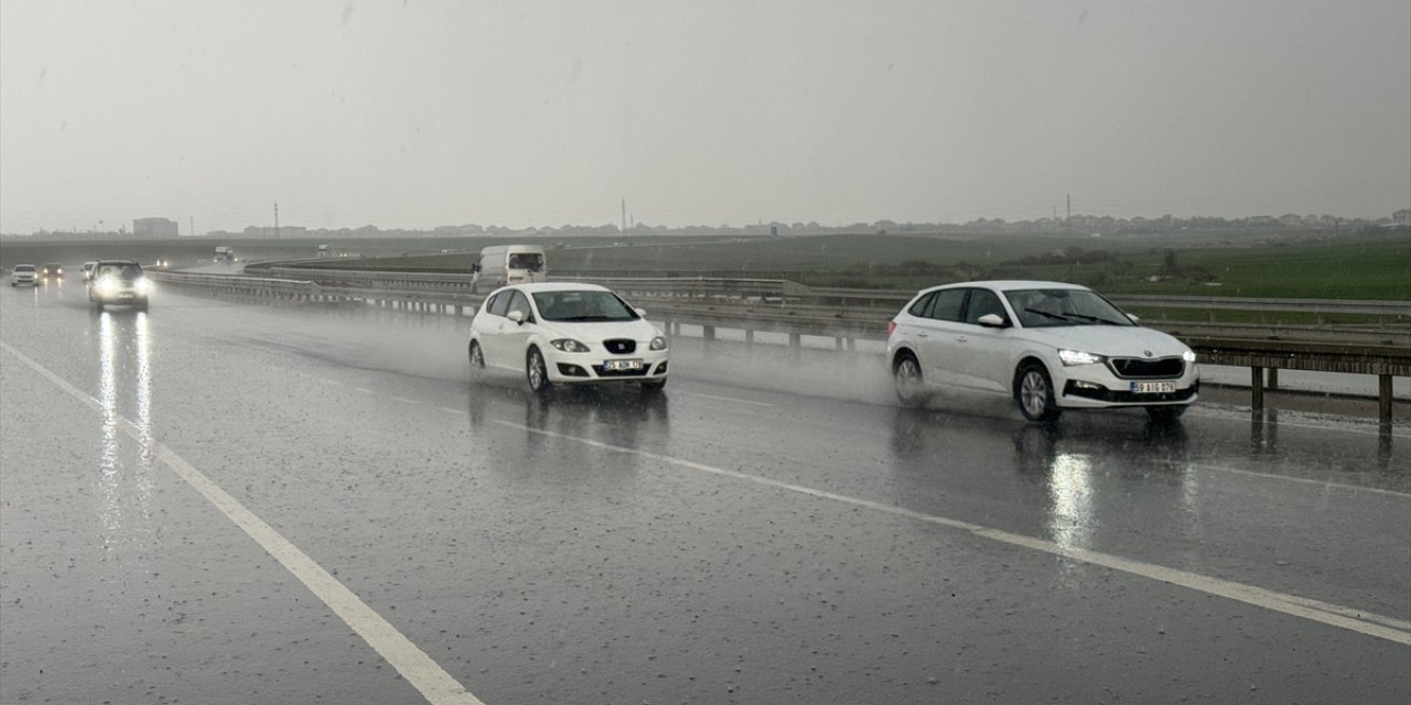 Tekirdağ'da sağanak etkili oldu