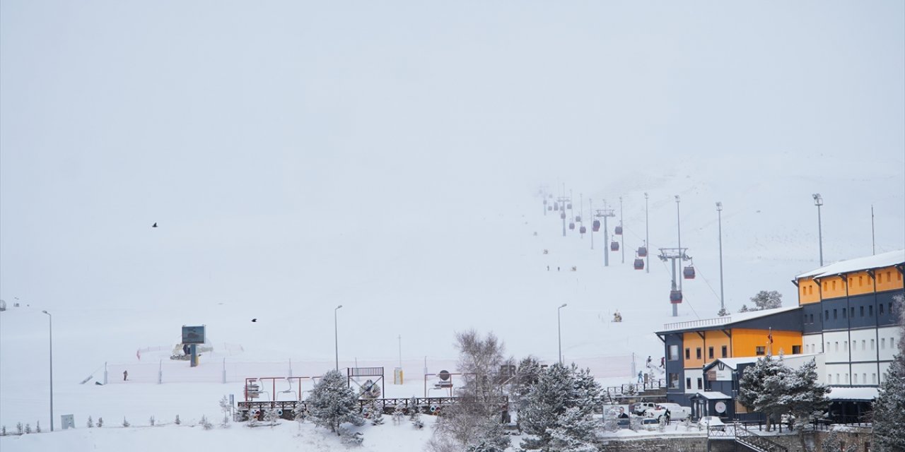 Kayseri ve Yozgat'a kar yağdı