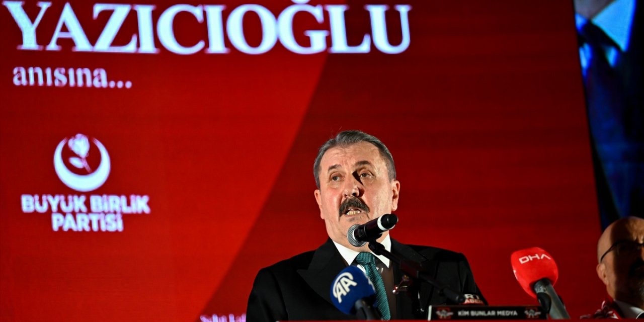 BBP Genel Başkanı Destici, Muhsin Yazıcıoğlu'nu anma programında konuştu: