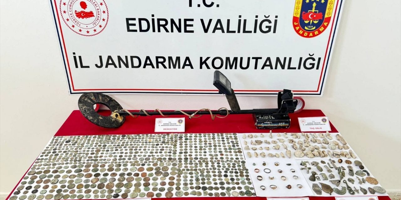 Edirne'de tarihi eser operasyonunda 1085 obje ele geçirildi