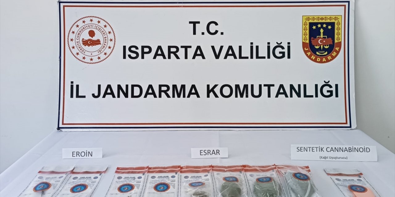 Isparta'da uyuşturucu operasyonunda 3 şüpheli tutuklandı