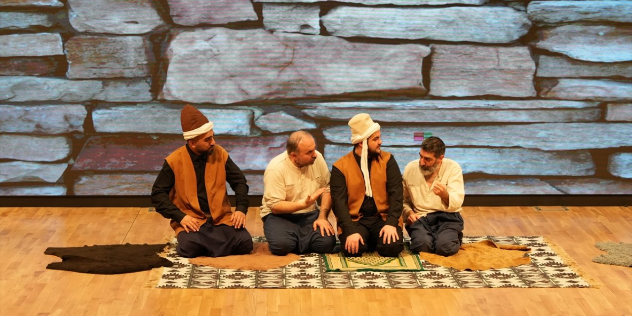 Dünya Tiyatro Günü, Bağcılar'da "Ziyafet Sofrası" oyunuyla kutlandı