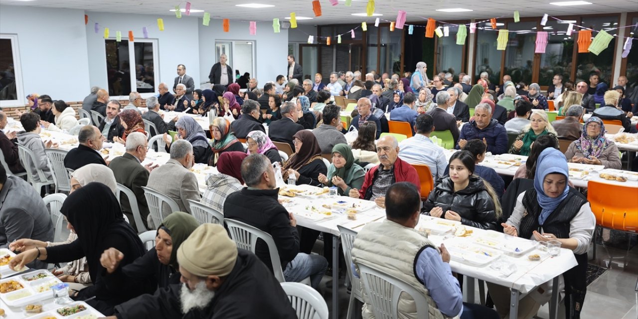 Antalya'da şehit aileleri ve gazilere iftar programı