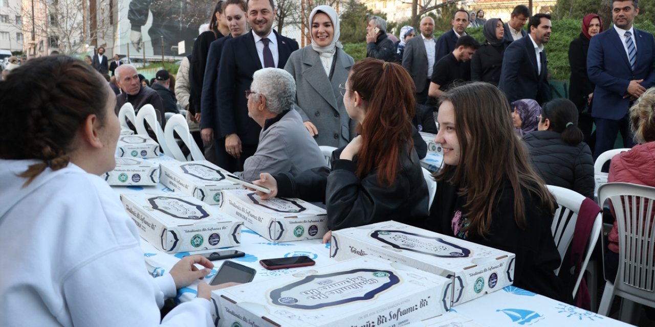 Aile ve Sosyal Hizmetler Bakanı Göktaş Tekirdağ'da iftar programına katıldı