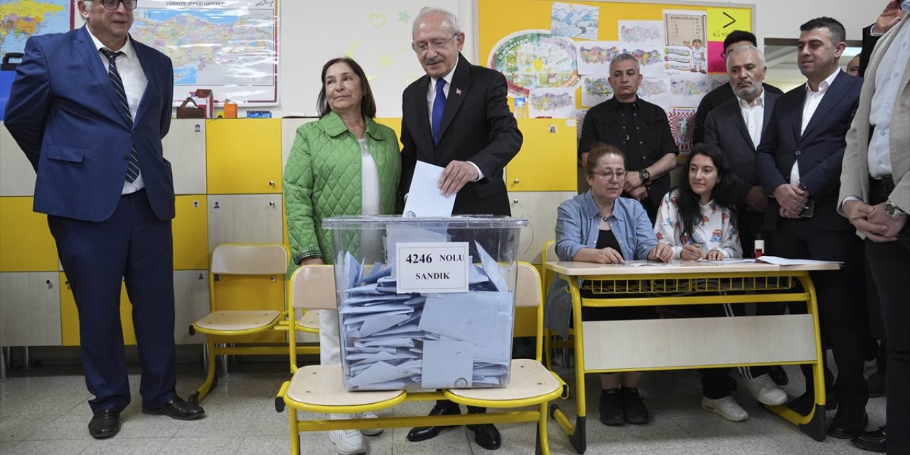 Eski CHP Genel Başkanı Kılıçdaroğlu, oyunu kullandı: