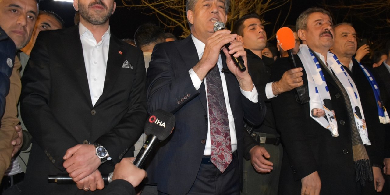 Şırnak Belediye Başkanlığını kazanan AK Parti'nin adayı Mehmet Yarka'dan açıklama: