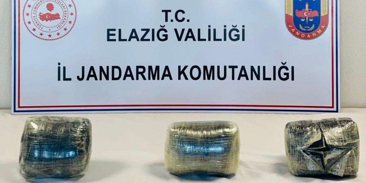 Elazığ'da 9 kilo 300 gram esrar ele geçirildi