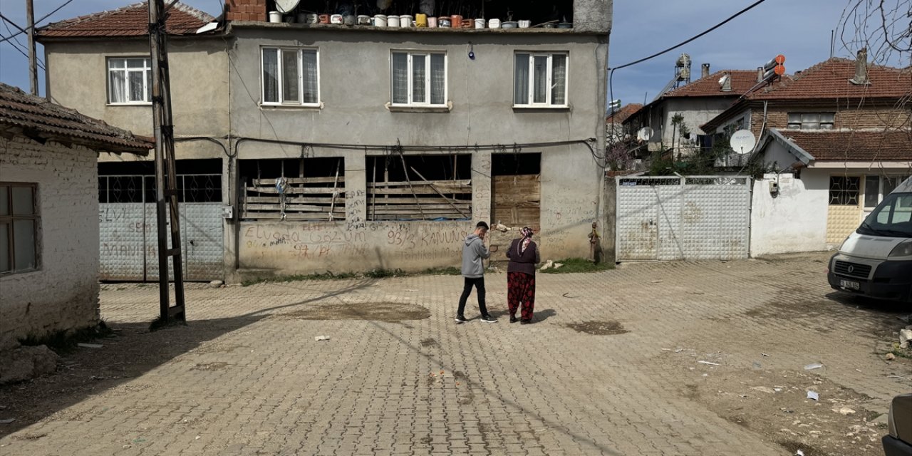 Bursa'da 1 kişinin öldüğü, 2 kişinin yaralandığı silahlı saldırının şüphelileri tutuklandı