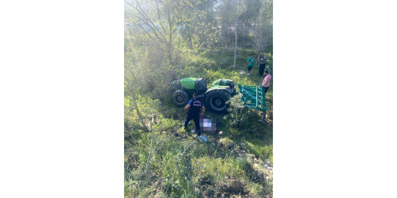 Osmaniye'de devrilen traktörün sürücüsü hayatını kaybetti