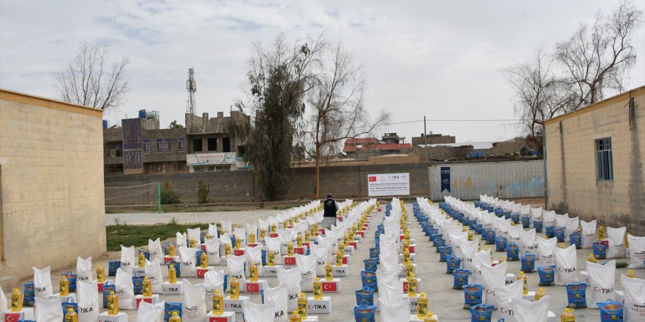 TİKA'dan Afganistan'da ihtiyaç sahibi 600 aileye gıda yardımı