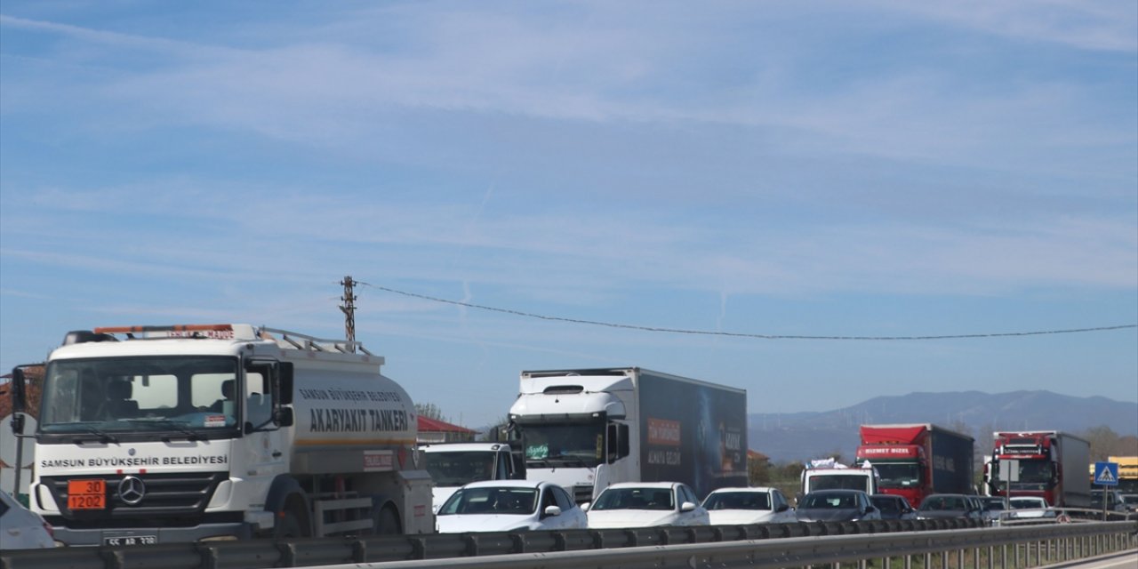 Samsun'da meydana gelen trafik kazalarında 5 kişi yaraladı