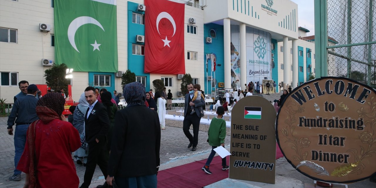 Pakistan'da, Filistin halkına bağış toplamak için iftar programı düzenlendi