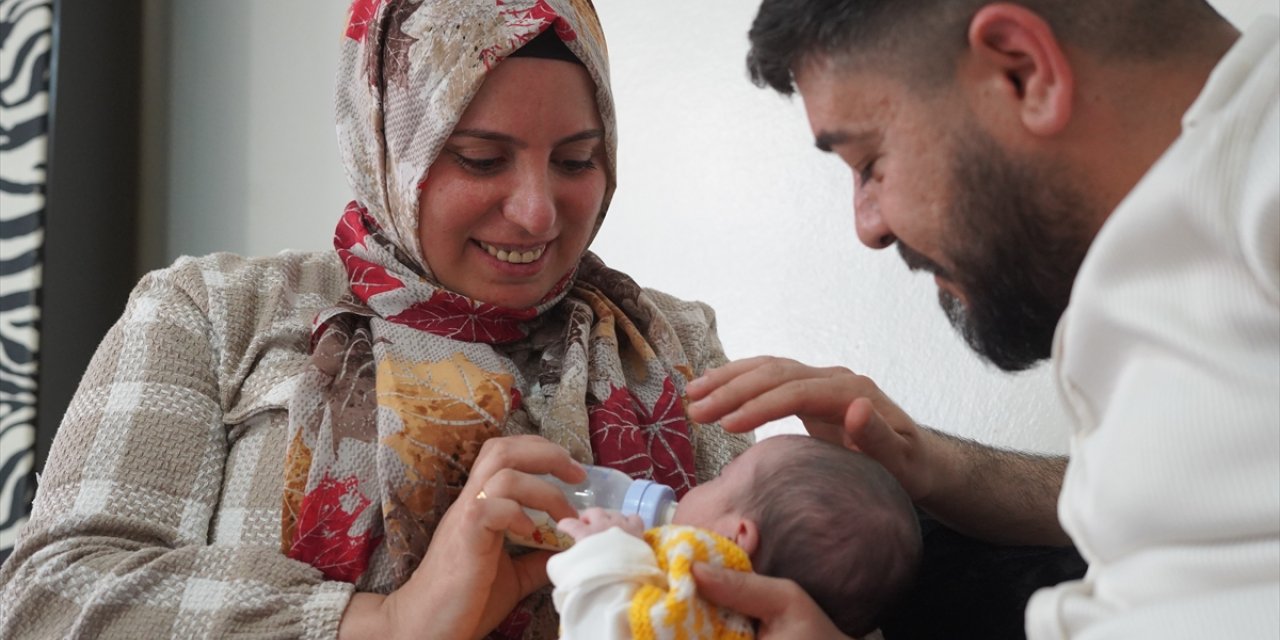 Koruyucu aile olunca 12 yıllık bebek hasretleri sona erdi