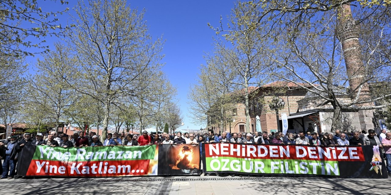 Ankara'da İsrail'in Gazze'ye yönelik saldırılarına protesto