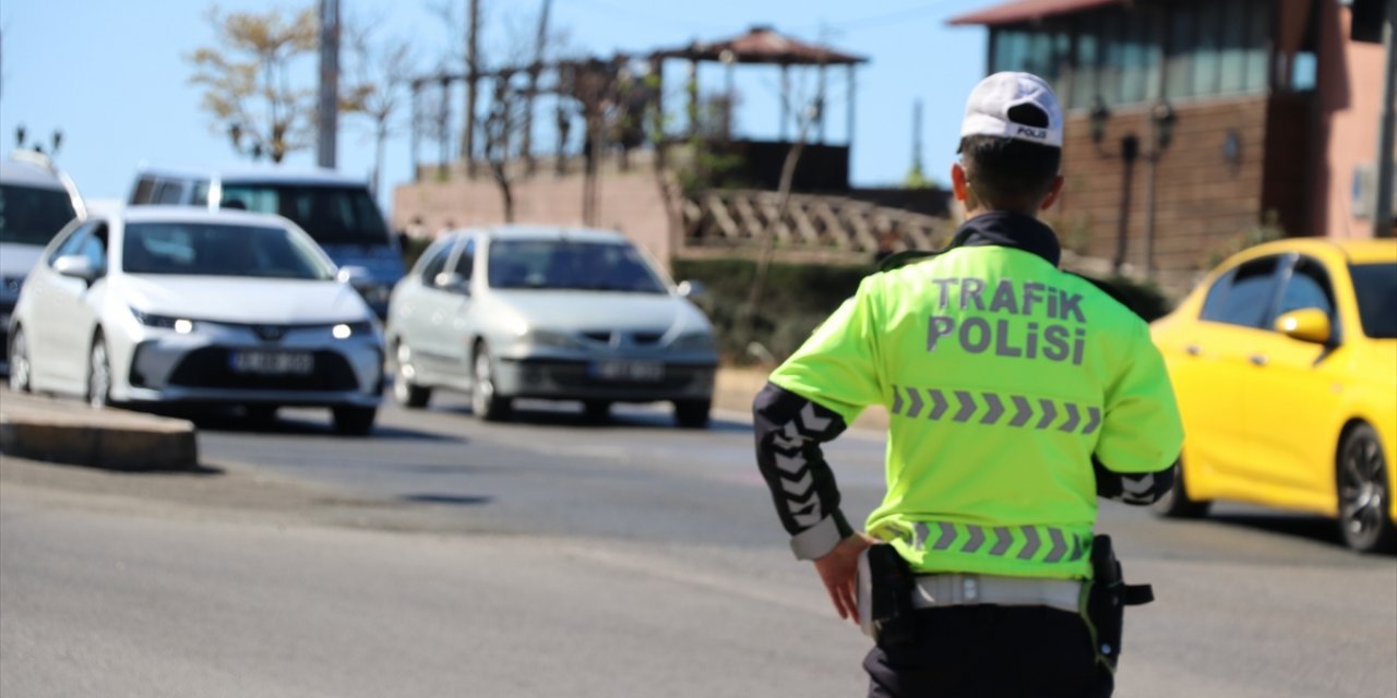 Zonguldak'ta bayram trafiği tedbirleri kapsamında dronlu denetim yapıldı