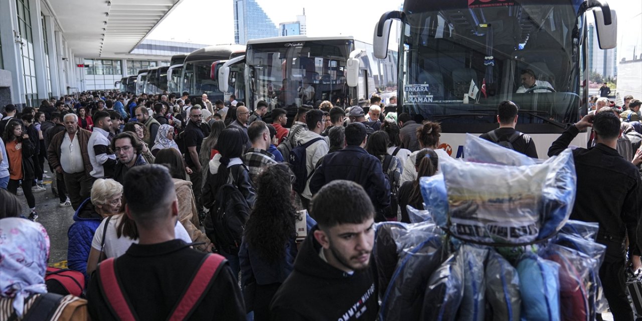 AŞTİ'de Ramazan Bayramı yoğunluğu yaşanıyor