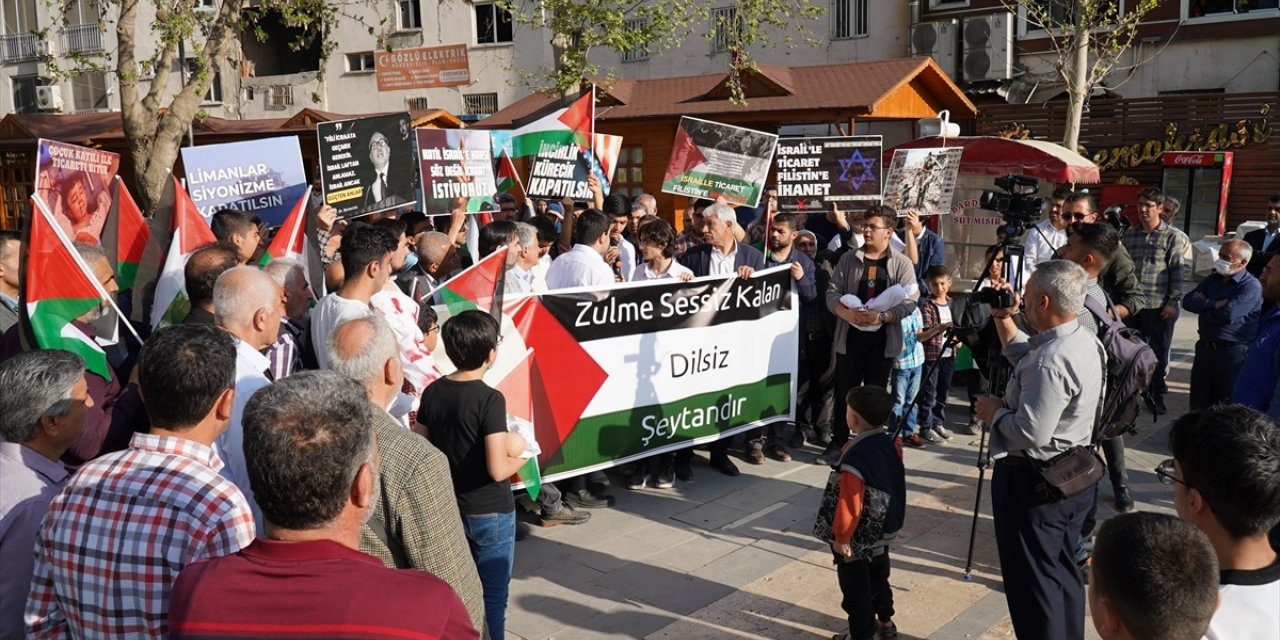 İsrail'in Gazze'ye yönelik saldırıları Adıyaman'da protesto edildi